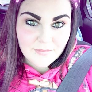 Meet your Posher, Kelsey